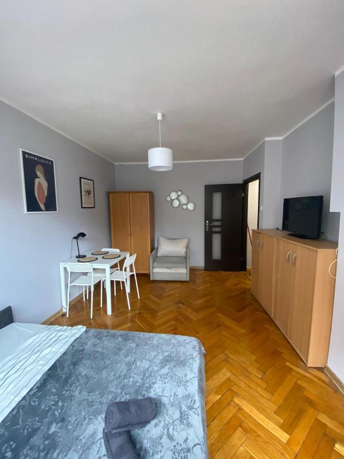 Night Host Matejki 4 Free Parking Apartment Bytom Exterior photo